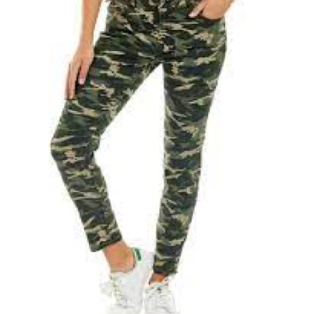 KENSIE EFFORTLESS ANKLE CAMO JEANS 4/27 NWT
